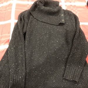 Medium beautiful sweater